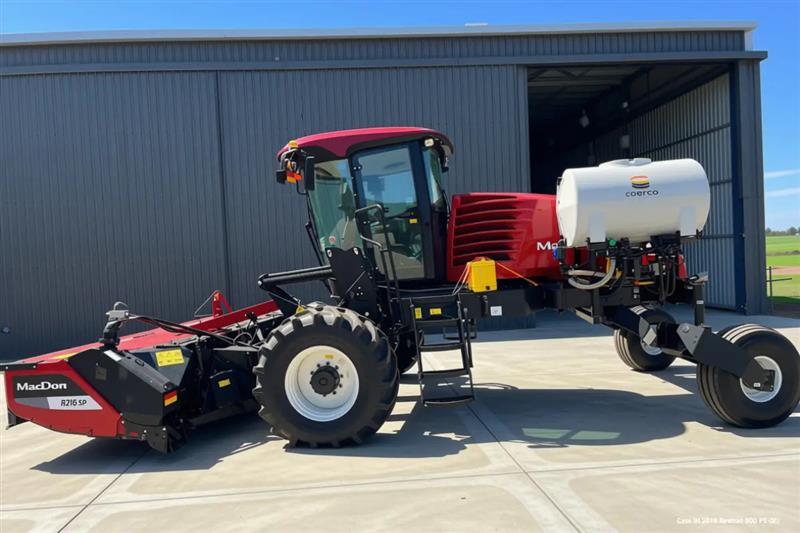 Photo 2. MY19 Macdon M1170 Windrower