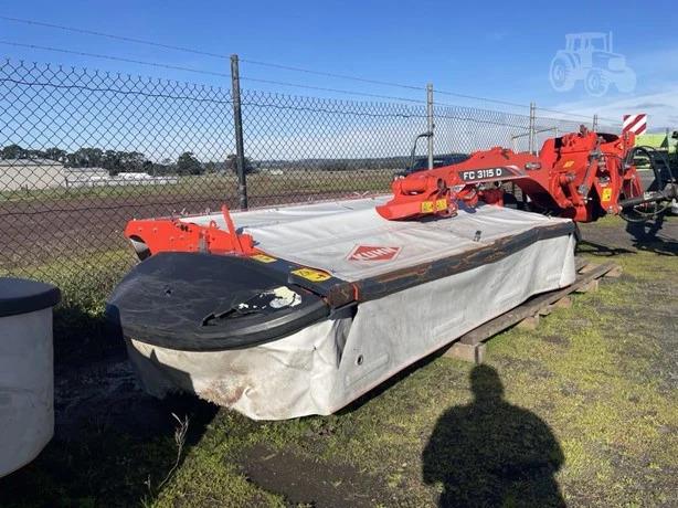 Photo 2. KUHN FC3115D-FF