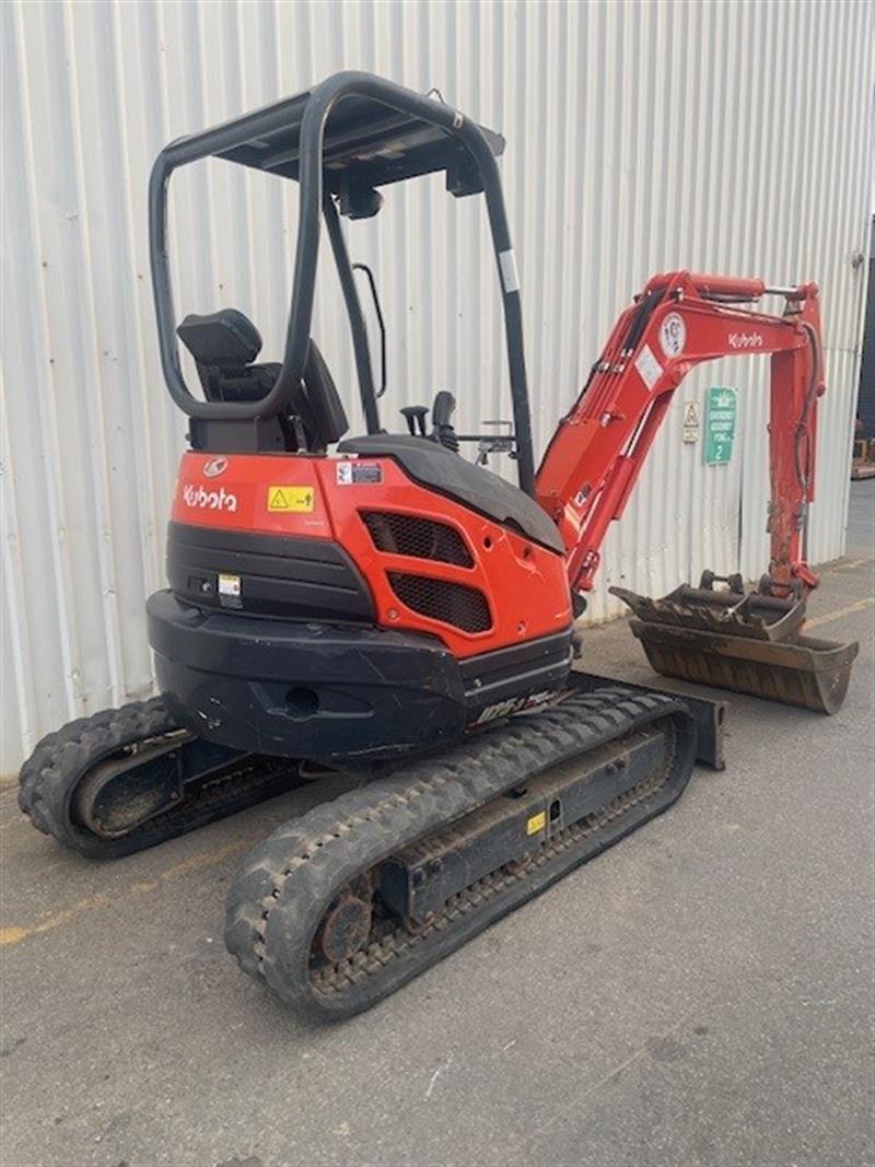 Photo 3. Kubota U25-3 HG Mini Excavator