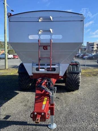Photo 2. GILTRAP 15T-12401