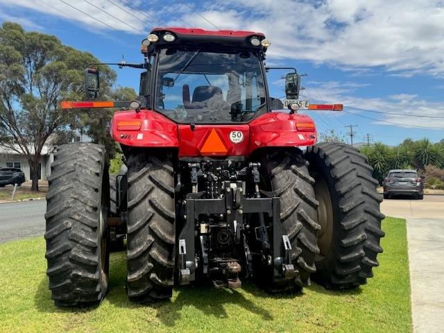 Photo 2. CASE IH MAGNUM 340 Tractor