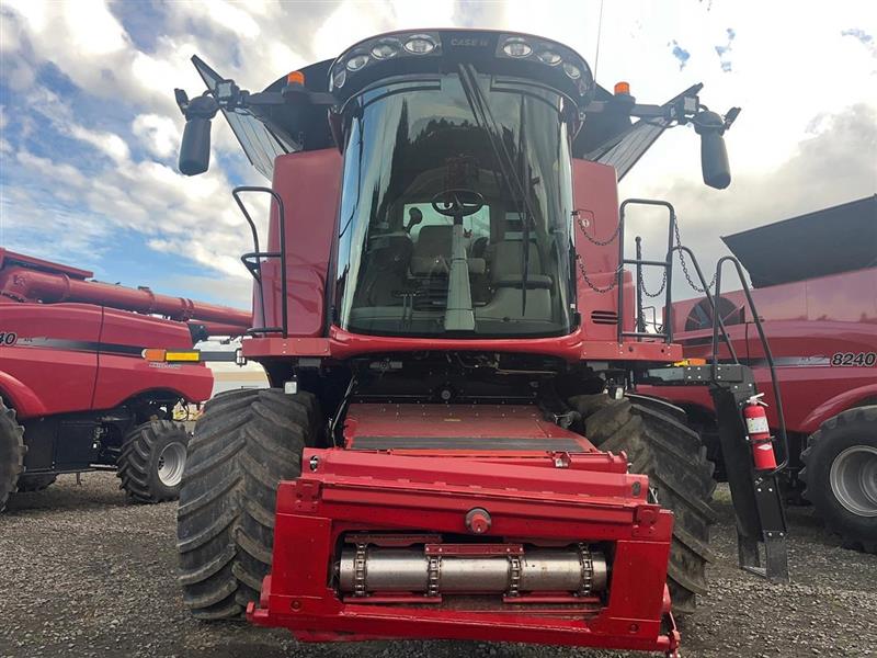 Photo 2. CASE IH 9250 