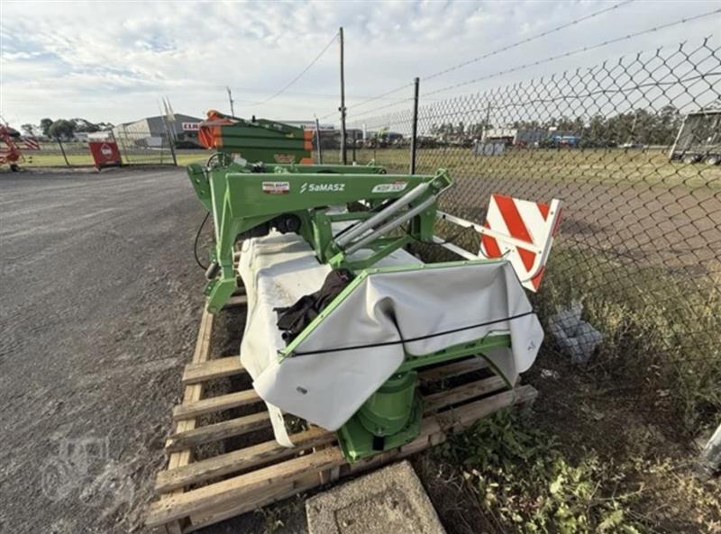 Photo 2. Samasz KDF300 hay mower