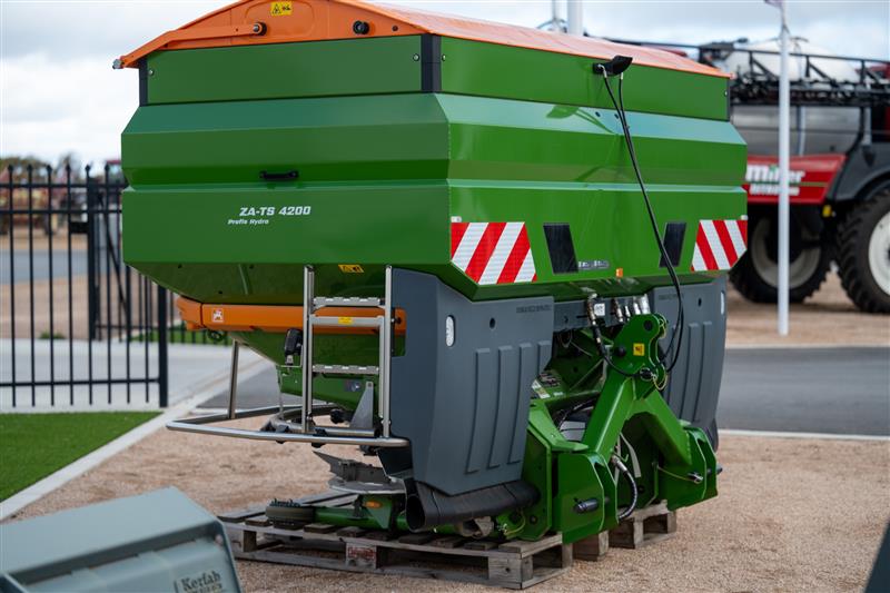 Photo 2. Amazone ZA-TS Ultra Fertilizer Manure Spreader