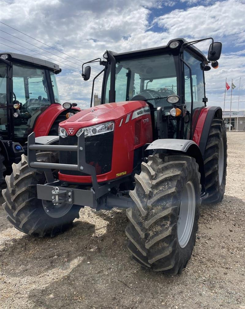 Photo 2. Massey Ferguson 5710 ES.CAB tractor