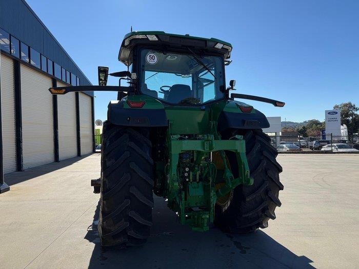 Photo 2. John Deere 7R210 tractor