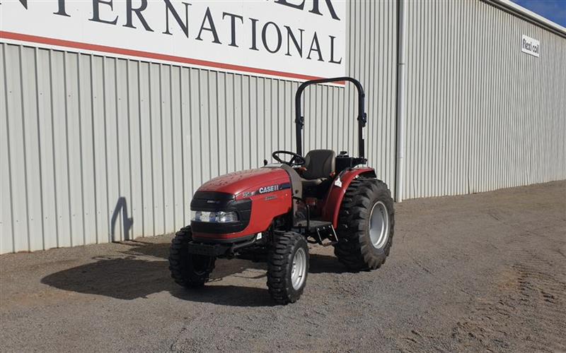 Photo 2. Case IH Farmall 35B tractor