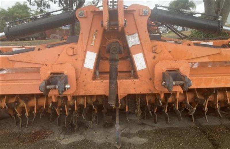 Photo 2. Falc Gamma 6000 rotary hoe