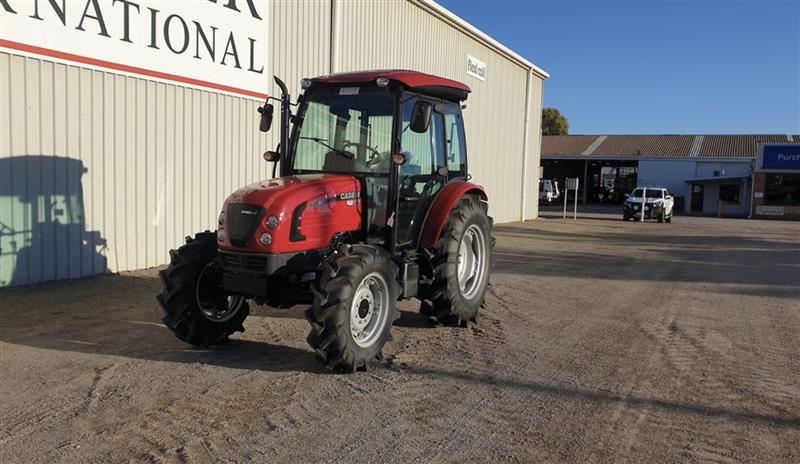 Photo 2. Case IH FARMALL 60B tractor