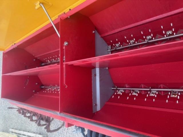 Photo 4. Duncan ECO 18 run airseeder