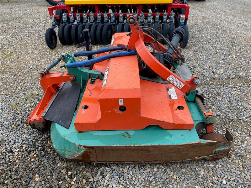 Photo 3. Clemens 160-210 Adjustable vineyard mower
