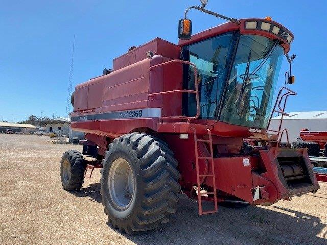 Case IH 2366 Combine Harvester
