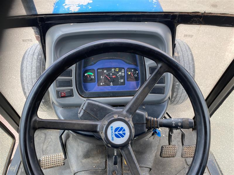 Photo 2. New Holland TN65D cab tractor
