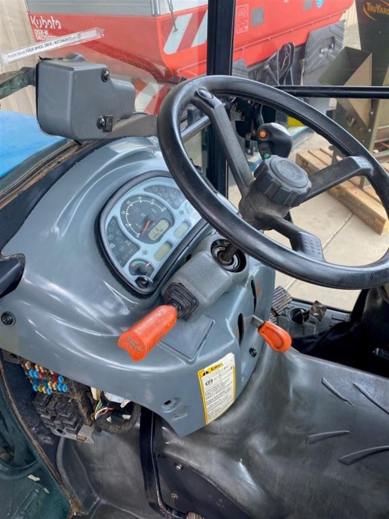 Photo 5. Landini REX 105GT cab tractor