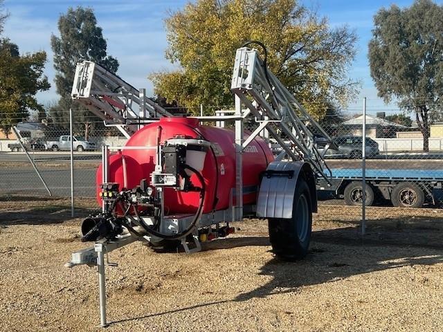 Photo 3. Silvan 3000L Paddock Pak boom sprayer