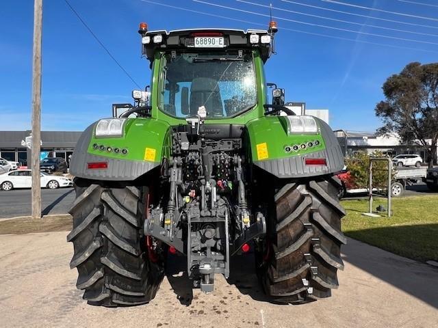 Photo 4. Fendt 936 G7 tractor