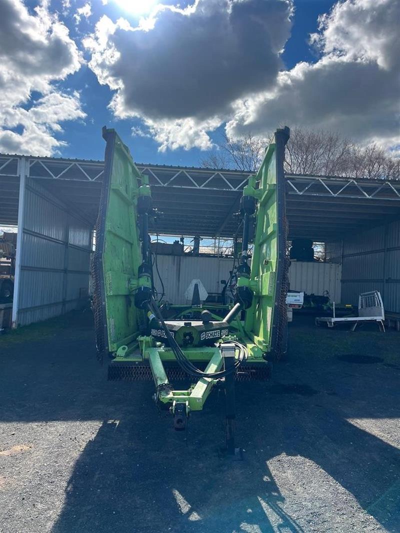 Photo 3. Schulte 5026 mulcher