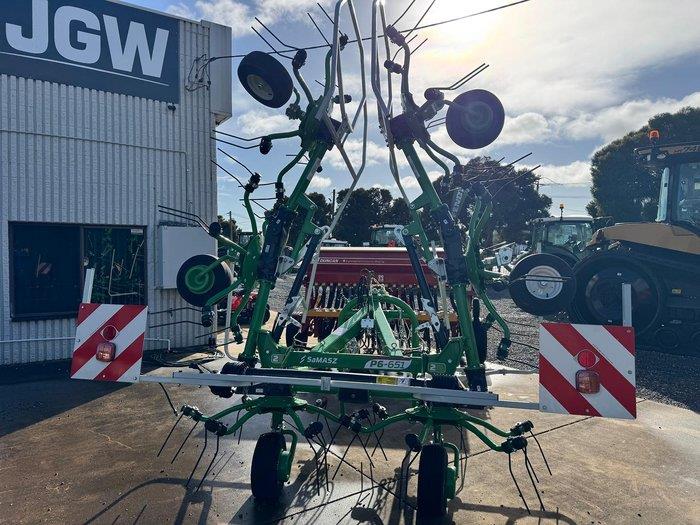 Photo 2. Samaz P6-651 mower