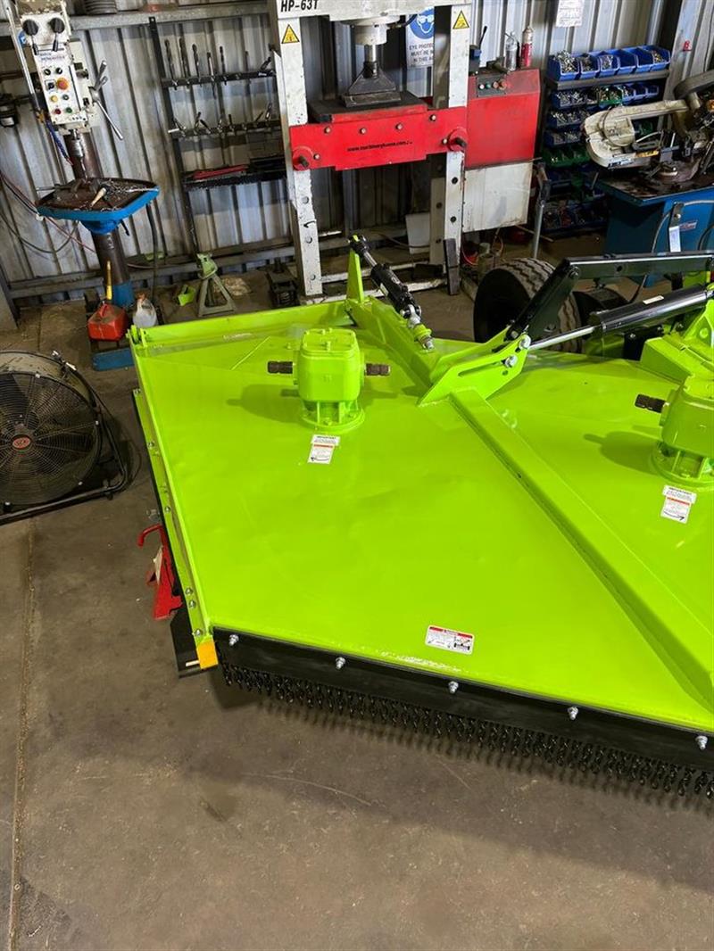 Photo 4. Schulte FX-520 slasher