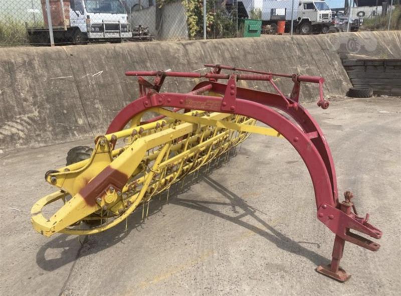 Photo 3. New Holland Super 56 rake