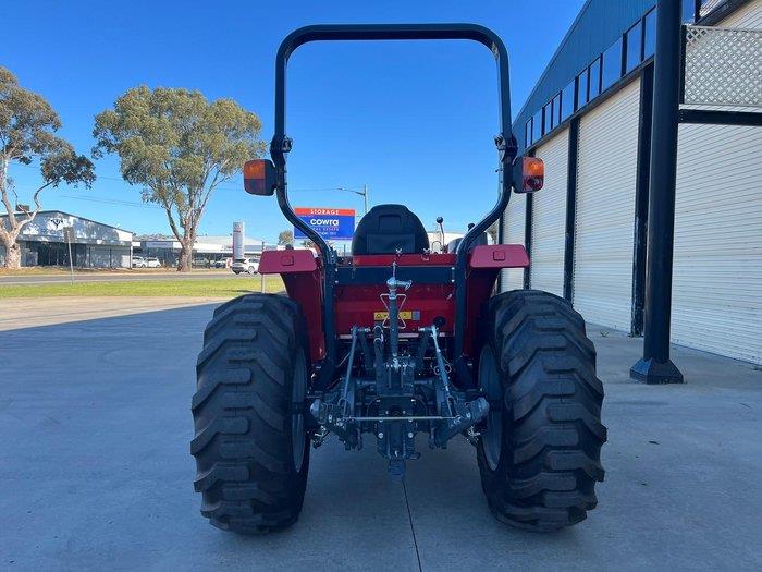 Photo 3. Massey Ferguson 2850E Compact Tractor
