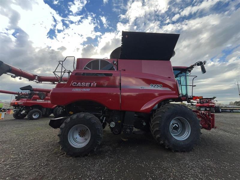 Photo 3. CASE IH 9250 