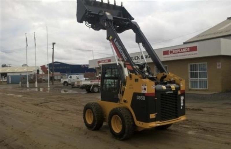 Photo 3. Liugong 385B skid steer loader