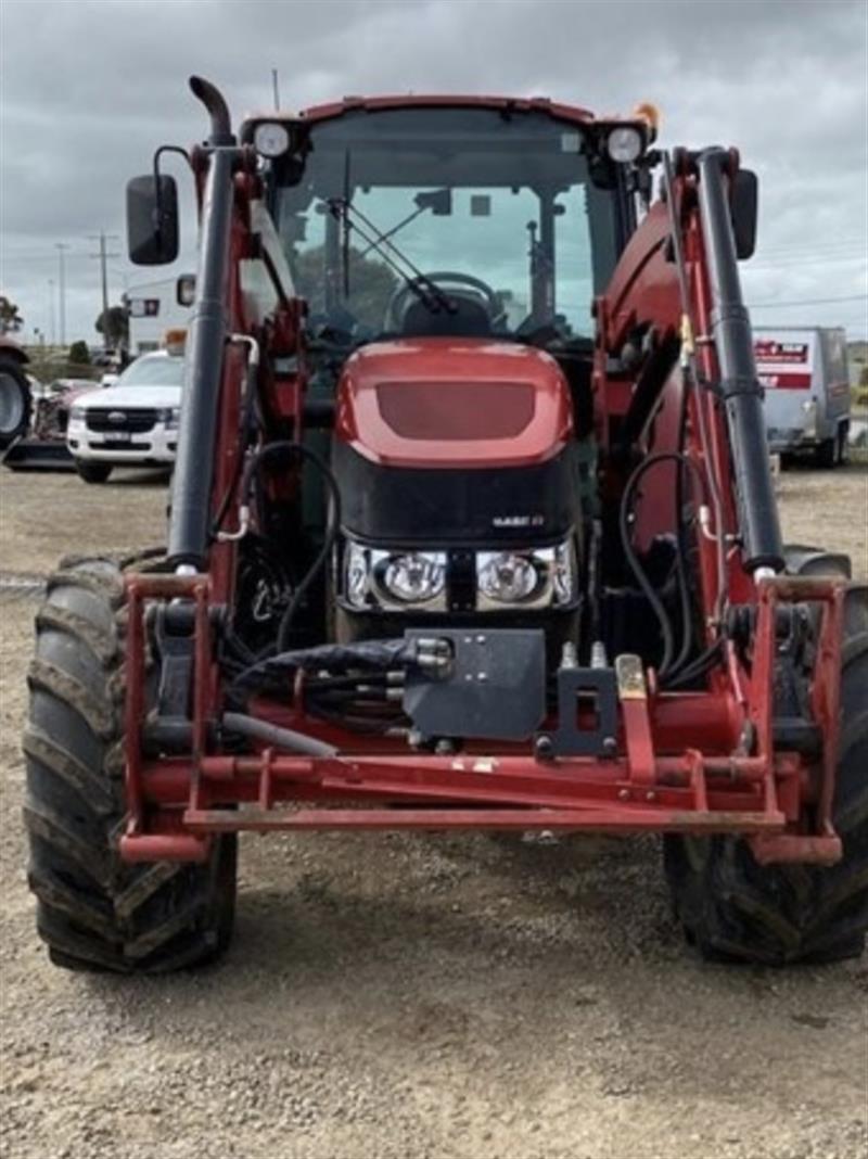 Photo 3. Case IH Farmall 95C tractor