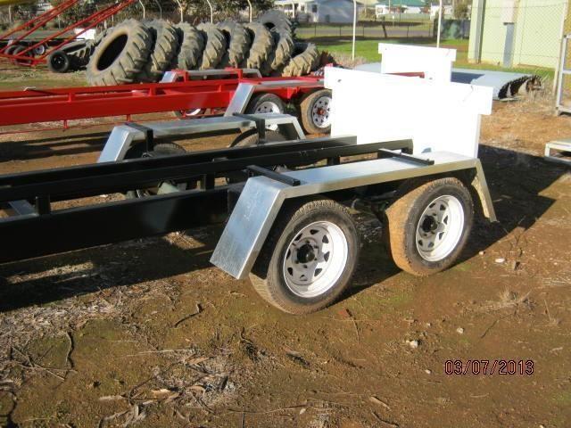 Photo 3. INTERSALES CUSTOM MADE