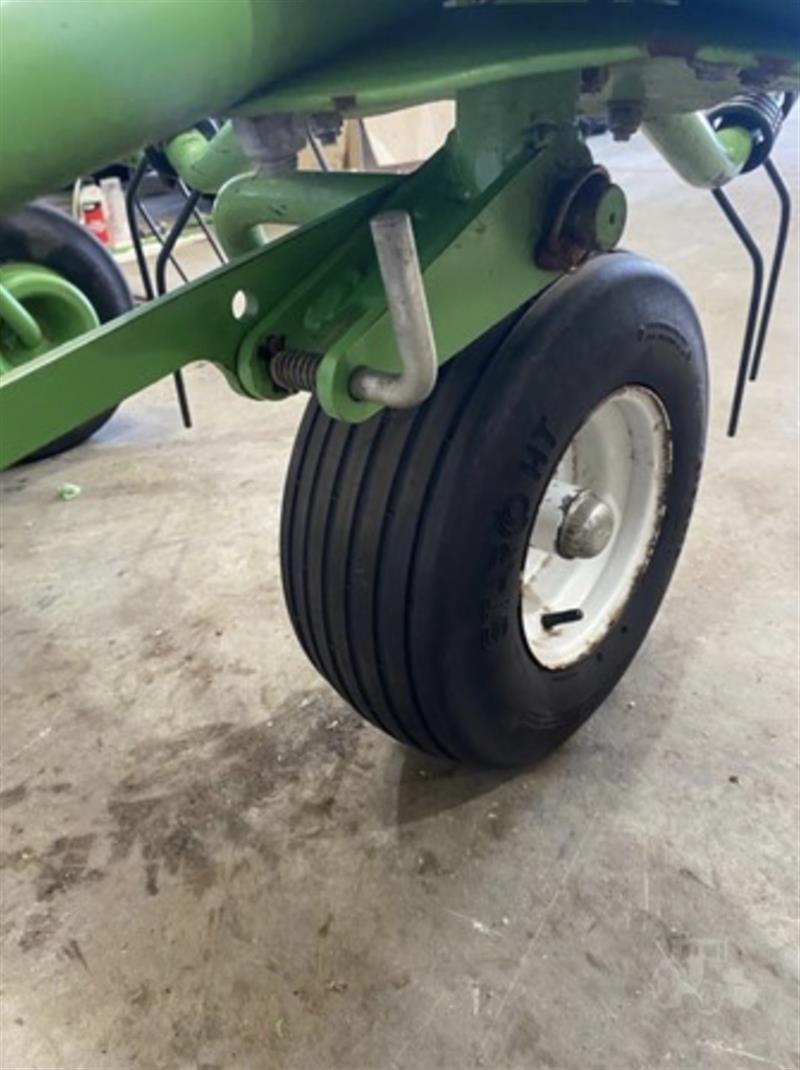 Photo 3. Samasz P8-890 cultivator