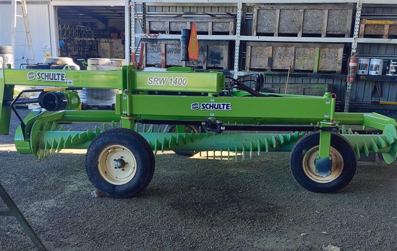 Photo 3. Schulte SRW1400 rock rake