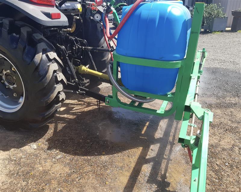 Photo 3. Agking Tractor Boom Sprayer