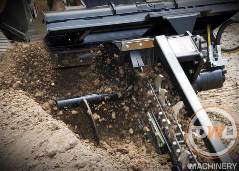 Photo 2. Digga trenchers suit mini loader