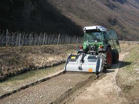 Photo 2. FAE STCL Crusher/Pulveriser Attachments