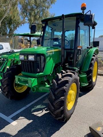 Photo 4. John Deere 5055E tractor