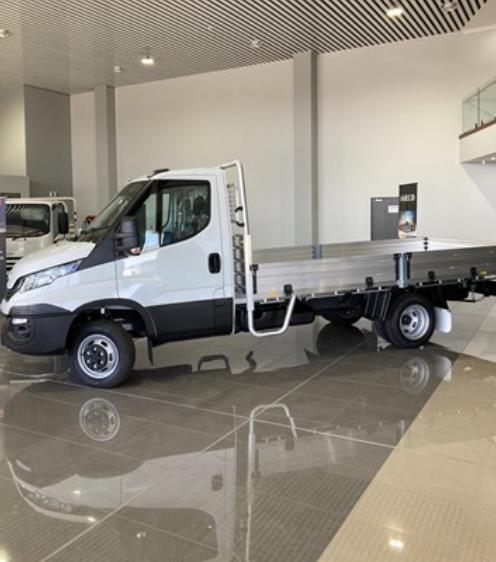 Photo 4. Iveco Daily 45c17 Table / Tray Top truck