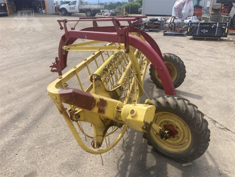 Photo 4. New Holland Super 56 rake