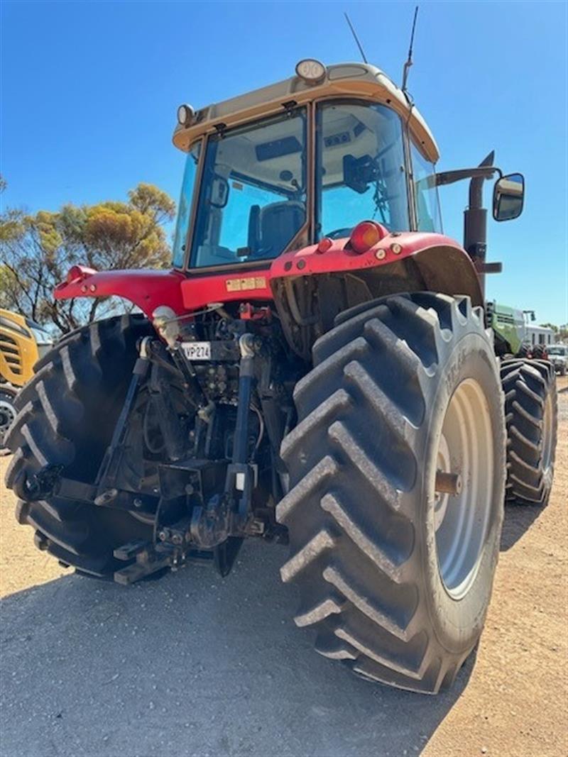 Photo 4. Massey Ferguson 6495 FWA/4WD