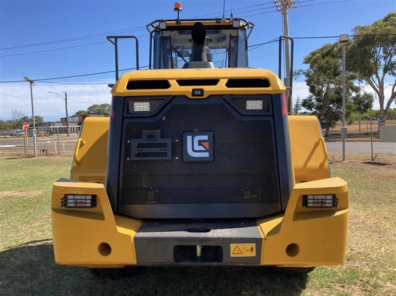 Photo 4. LiuGong 856H wheel loader