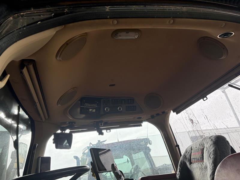 Photo 4. Case IH 340 Magnum tractor