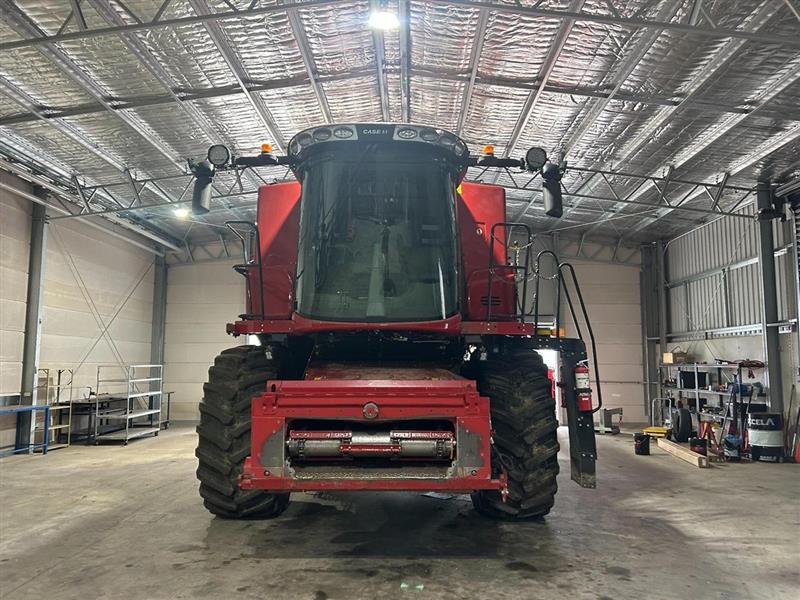 Photo 4. CASE IH 8250