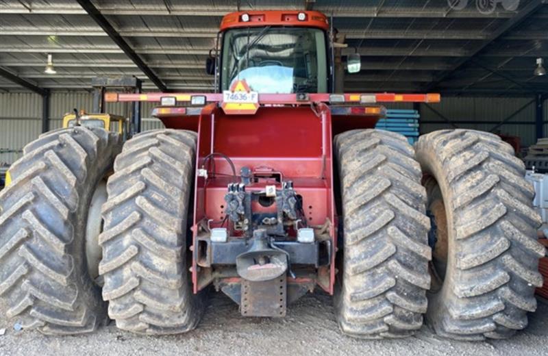 Photo 4. Case IH STX500 tractor