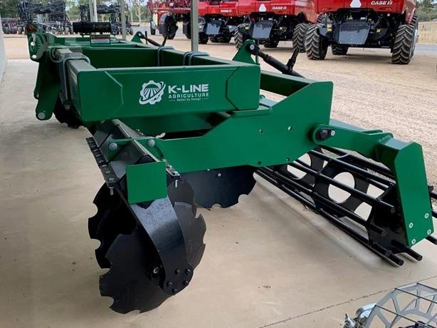 Photo 4. K-LINE INDUSTRIES TRACK ATTACK 2840D