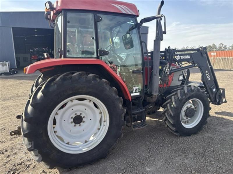 Photo 4. McCormick CX90 tractor