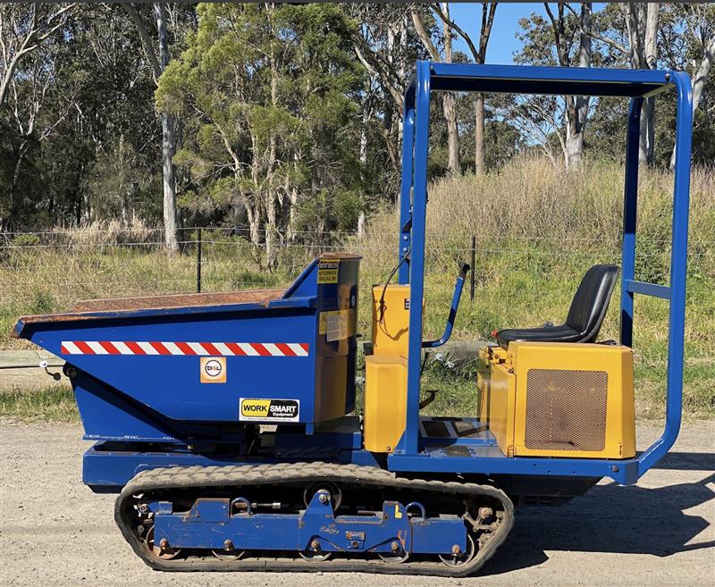 Photo 4. Canycom S100 1T tracked diesel dumper dump truck