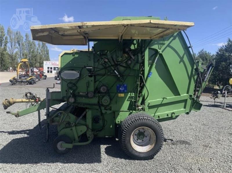 Photo 4. Krone KR150 round baler