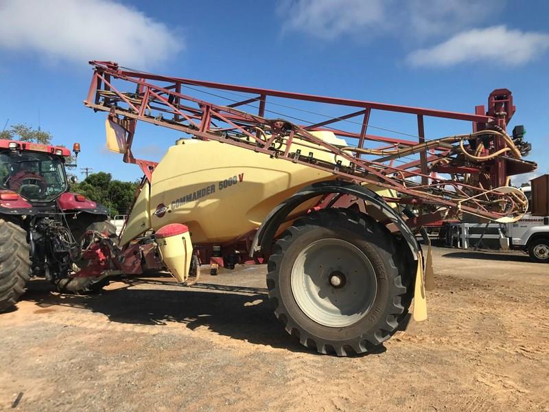 Hardi 5024 COMMANDER V boom sprayer, Sprayers & Equipment Hardi NSW ...