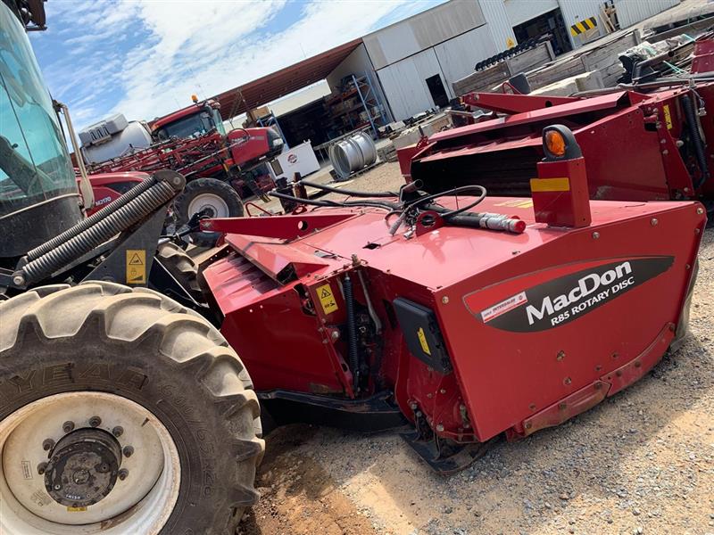 Photo 3. MacDon R85 mower conditioner