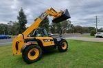 Photo 2. JCB 531-70 telehandler