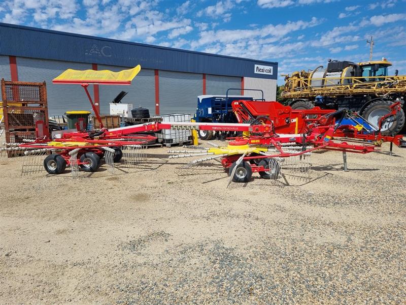 Photo 4. Pottinger TOP691A cultivator